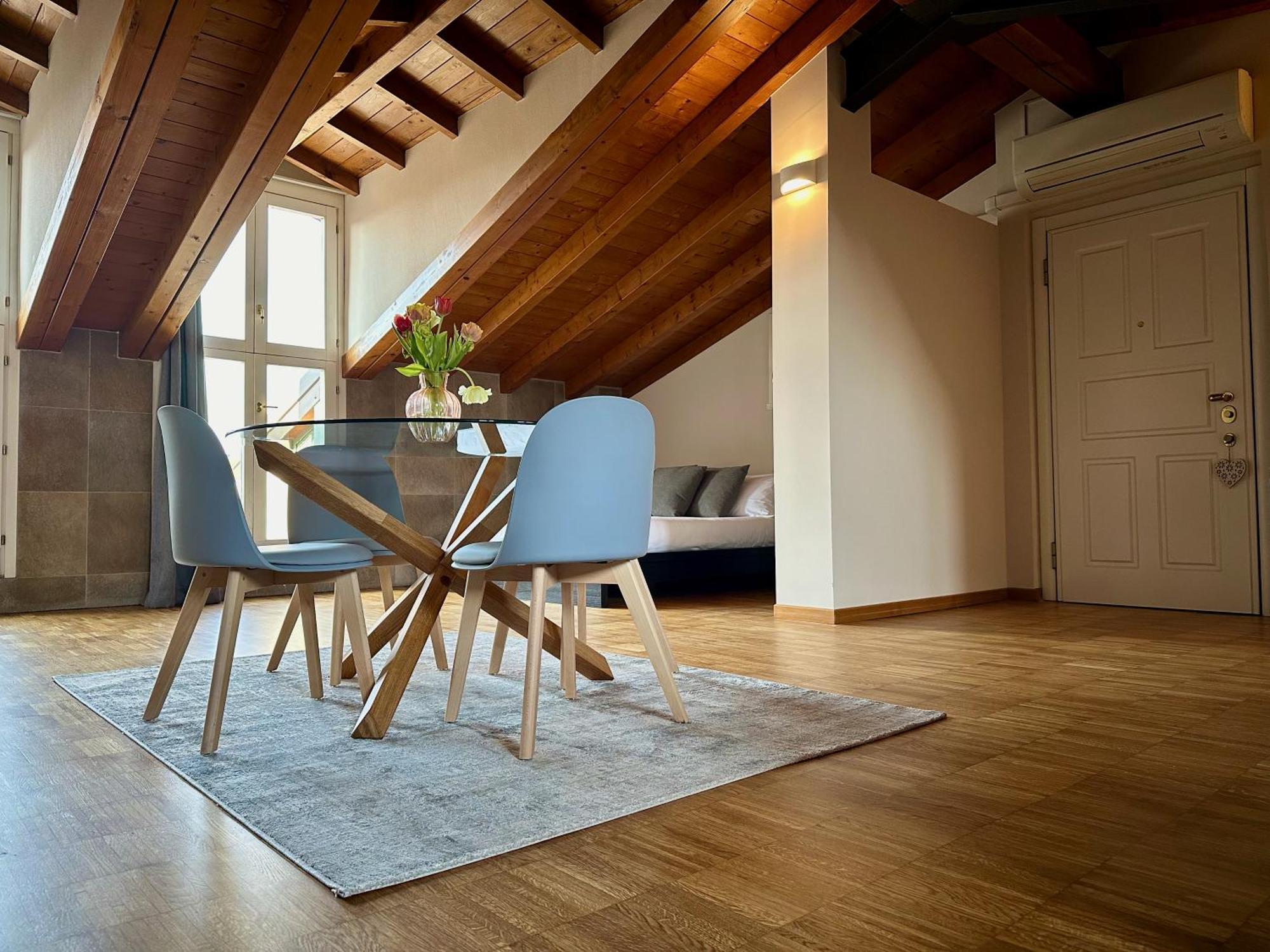 Magic Place Bergamo! Relax Apartment With Terrace In The Heart Of The City Ngoại thất bức ảnh
