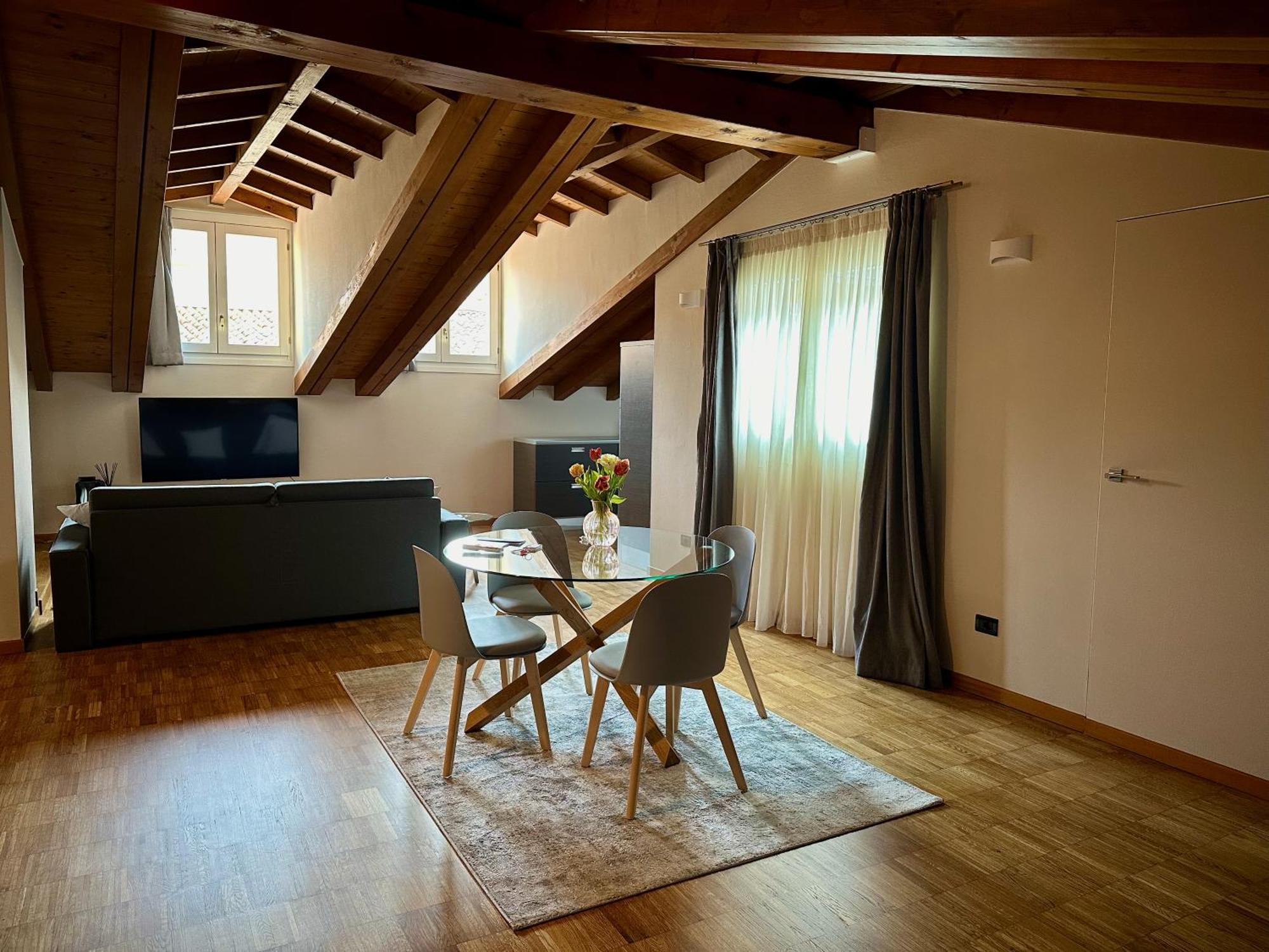 Magic Place Bergamo! Relax Apartment With Terrace In The Heart Of The City Ngoại thất bức ảnh